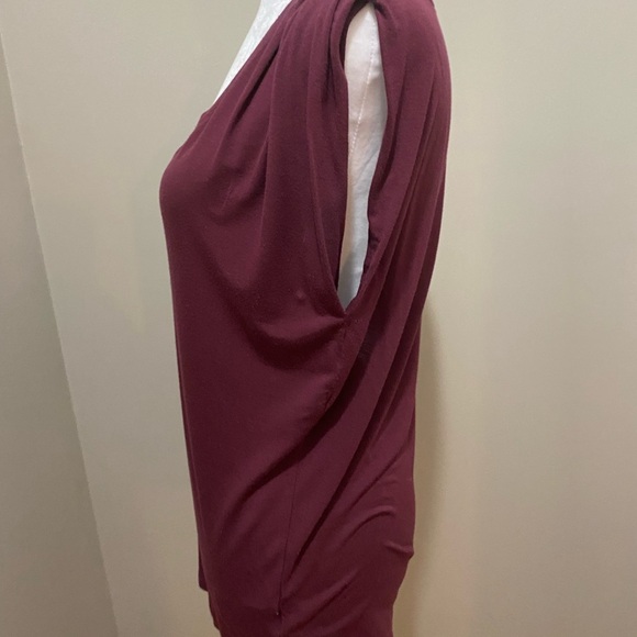 GAP Burgundy Sleeveless Relaxed Tank Top - Picture 2 of 5
